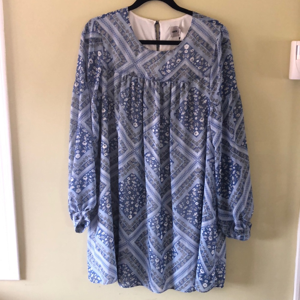 ASOS blue & white floral dress Sz 10. Never worn.